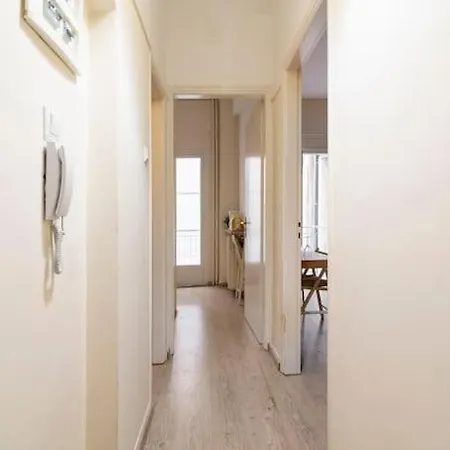 A-03. Next 2 Metro & Central Clinic. Renovated 2019! Apartment *