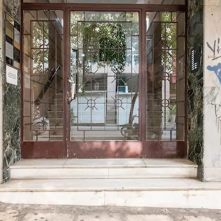 Apartment A-03. Next 2 Metro & Central Clinic. Renovated 2019! *